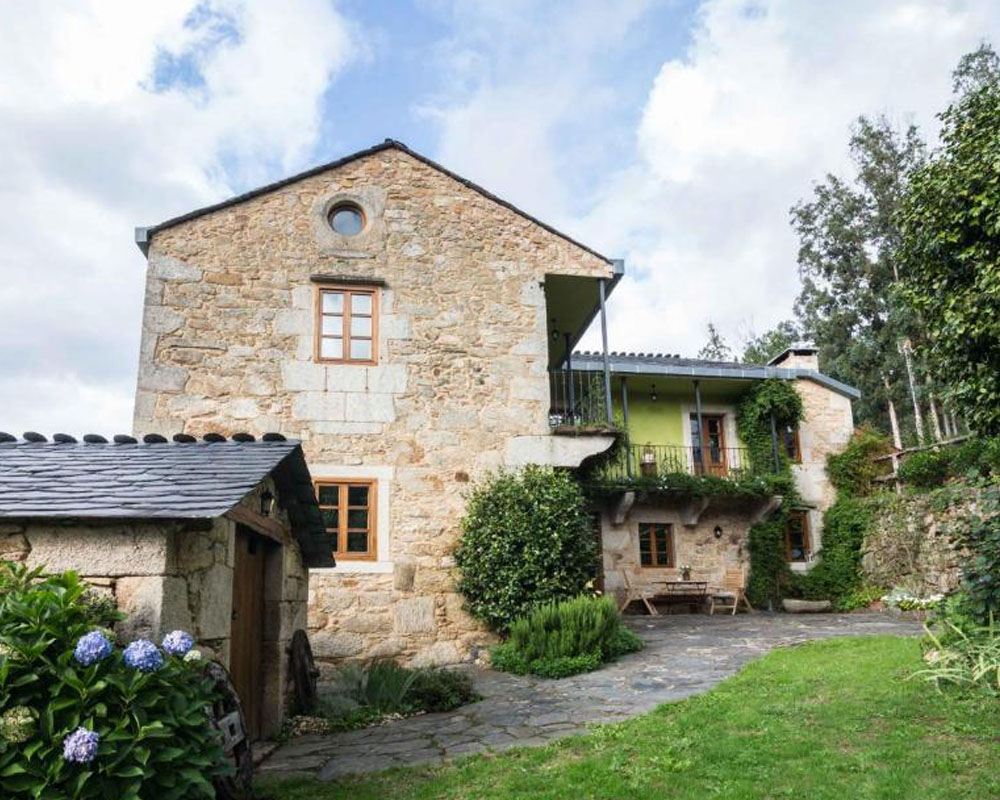 Ferrolterra-pet-friendly-casa-rural-graña-de-acea-monfero