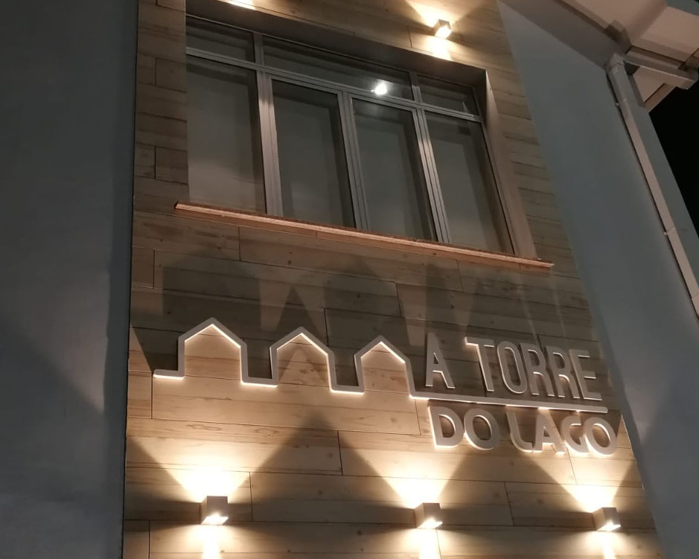 Ferrolterra-pet-friendly-hotel-a-torre-do-lago-valdoviño
