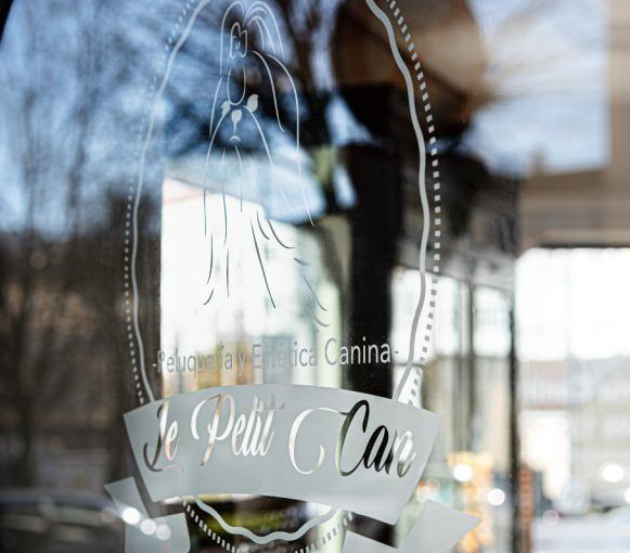 Ferrolterra-pet-friendly-le-petit-can-naron