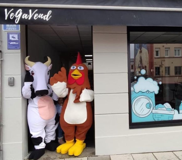 Ferrolterra-pet-friendly-vegavend-peluqueria-lavanderia-as-pontes